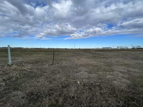 Lot 10, BLK 1 McDonald Dr, Huron, SD 57350