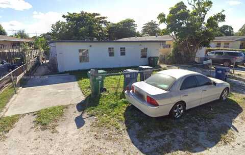 2982 NW 91st St, Miami, FL 33147