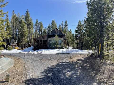 124741 Mowich Street, Crescent Lake, OR 97733