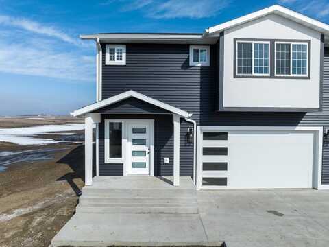 3310 NW 23rd Ave, Minot, ND 58703