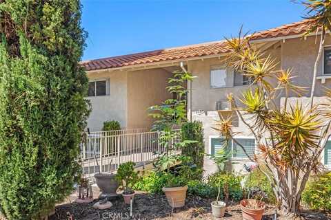 2287 Via Puerta, Laguna Woods, CA 92637