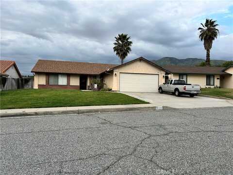 1742 Buckeye Street, Highland, CA 92346