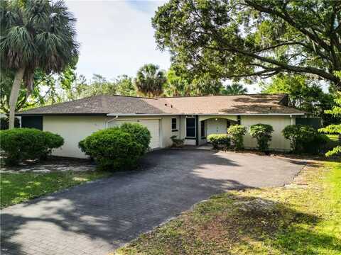 522 SE Paradise Point Road, Crystal River, FL 34429