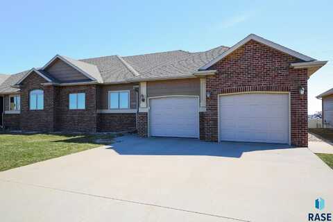 2515 W Sudbury St, Sioux Falls, SD 57108