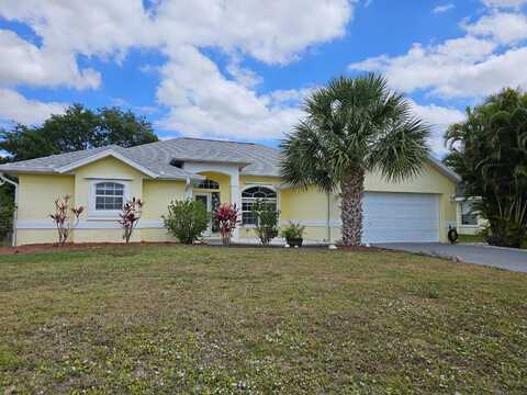 1843 SW Dalmatian Avenue, Port Saint Lucie, FL 34953