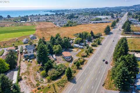 15848 HIGHWAY 101, Brookings, OR 97415