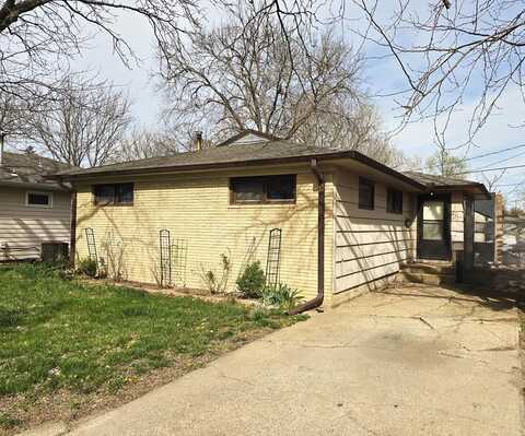 951 S 2nd, Salina, KS 67401