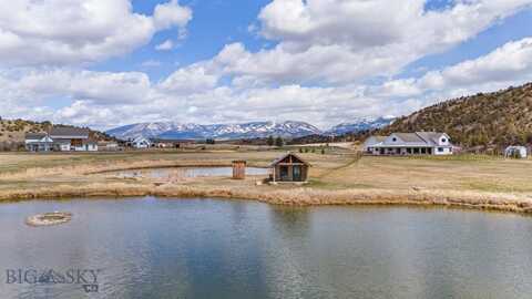 10370 Dry Creek Road, Belgrade, MT 59714