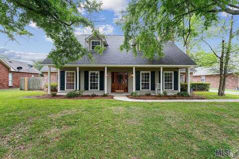 11014 MEADOW LAKE DR, Baton Rouge, LA 70810