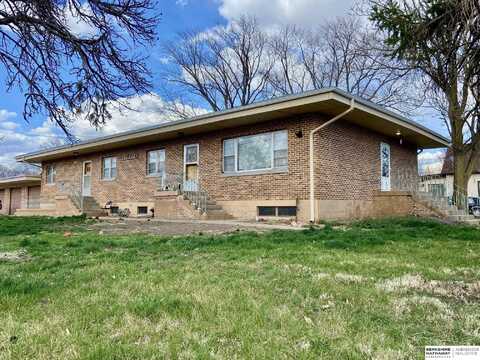 201 N 11th Street, Tekamah, NE 68061