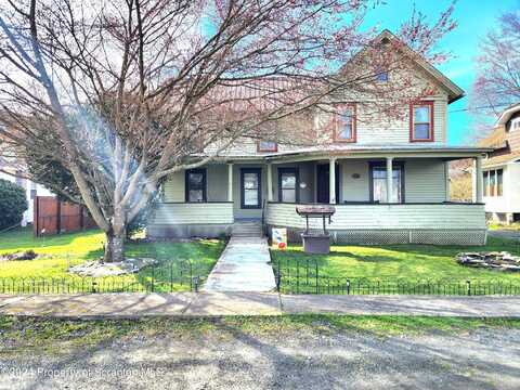 6 High Street, Nicholson, PA 18446