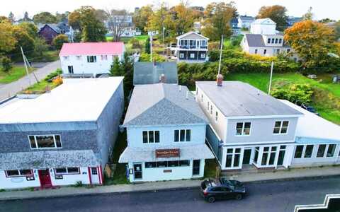 37 Water Street, Lubec, ME 04652