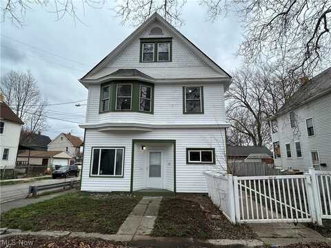 3917 W 21st Street, Cleveland, OH 44109