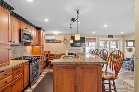 50 Mallards Landing Road, Belmont, NH 03220