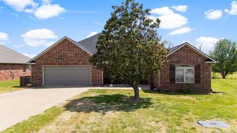 1704 Estates Drive, Grove, OK 74344