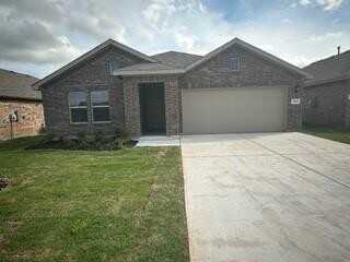 304 SCULPTORS Crossing, Springtown, TX 76082