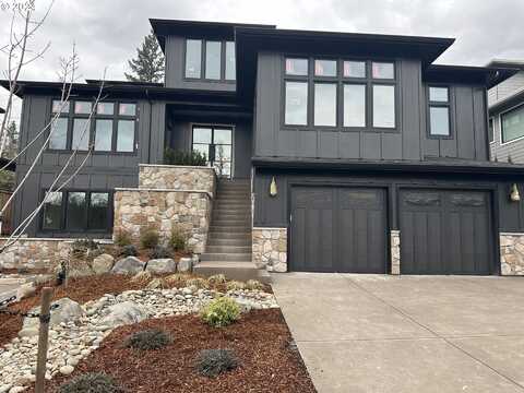 4965 SW Park Bluff PL, Lake Oswego, OR 97035