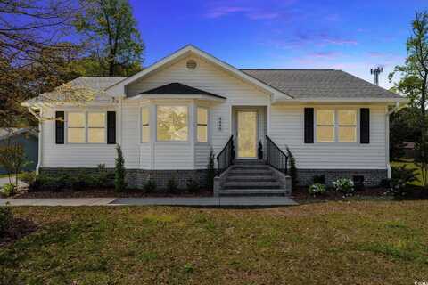 4646 Dogwood Dr., Little River, SC 29566