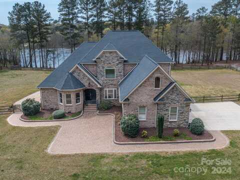 962 Miller Road, Jefferson, SC 29718