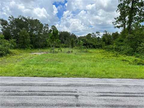 203 E 16th Street, LEHIGH ACRES, FL 33972