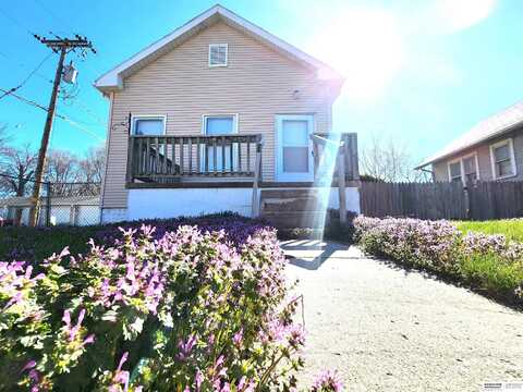 5311 N 16th Street, Omaha, NE 68110