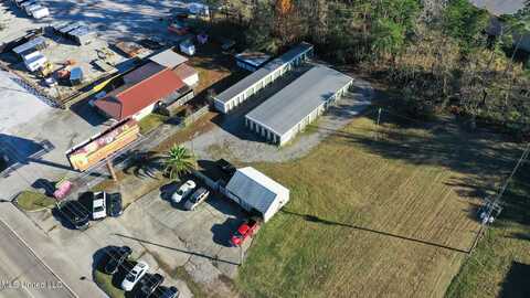 1014 Highway 90, Waveland, MS 39576