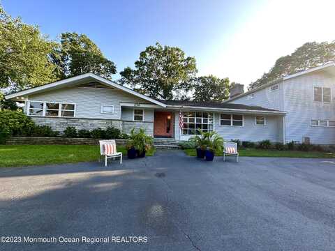 270 Jerome Avenue, Oakhurst, NJ 07755