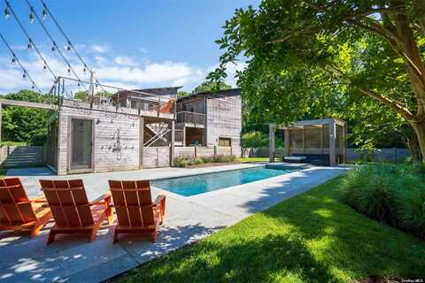 8 Royal Oak Way, Montauk, NY 11954