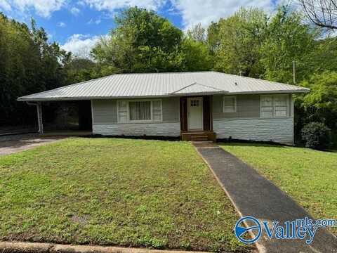 1517 Circle Drive, Guntersville, AL 35976