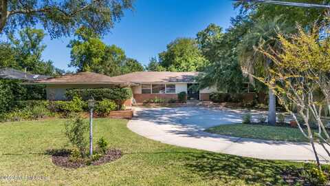 857 OLD GROVE Manor, Jacksonville, FL 32207