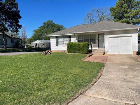 1328 S 12th Street, Chickasha, OK 73018