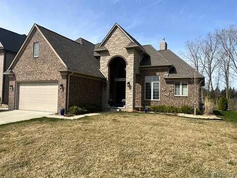 54623 LAWSON CREEK Drive, Utica, MI 48316