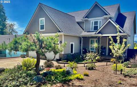 495 S HENRY ST, Coquille, OR 97423