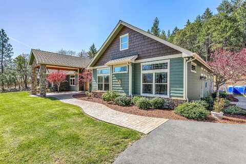 1321 Falcon Crest Lane, Merlin, OR 97532