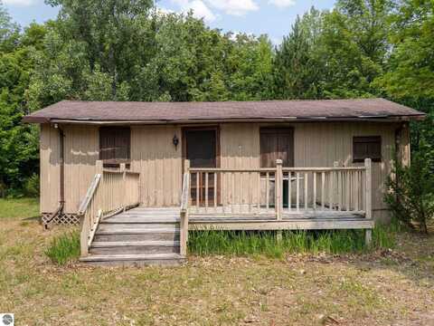 2639 Kettle Lake Road, Kalkaska, MI 49646