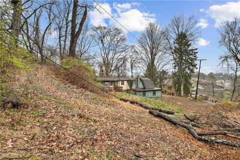 200 clairton, Pleasant Hills, PA 15236