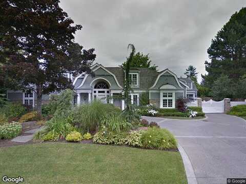 31St, CLYDE HILL, WA 98004