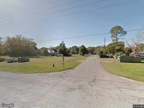 1St, WILLISTON, FL 32696