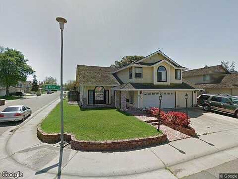 Krista, ELK GROVE, CA 95758