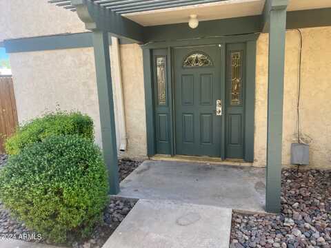 6022 W GOLDEN Lane, Glendale, AZ 85302