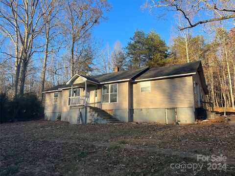 789 Groves Road, Union Mills, NC 28167