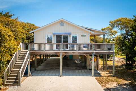 106 Robin Street, Emerald Isle, NC 28594