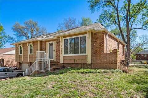 2916 NW Chelsea Place, Blue Springs, MO 64015