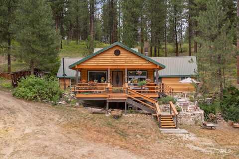 100 Ford Lane, Idaho City, ID 83631