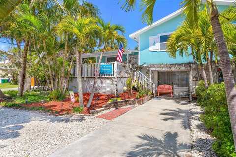 412 80TH STREET, HOLMES BEACH, FL 34217