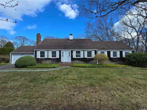 48 Lilac Road, Westhampton Beach, NY 11978