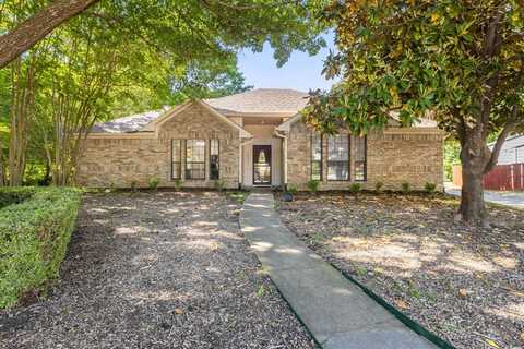 1901 Shady Hollow Court, Garland, TX 75040