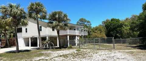 1000 E Pine Ave, St. George Island, FL 32328