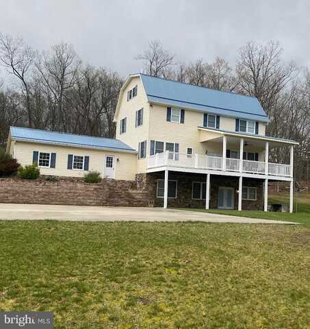 715 DAVY RIDGE TRAIL, PURGITSVILLE, WV 26852