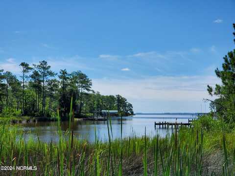 Lot 70 Tarpon Point, Bath, NC 27808